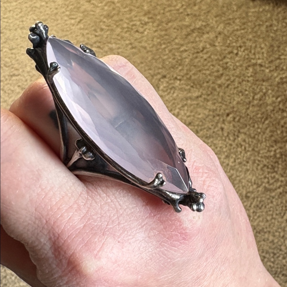 🖤SOLD🖤 Bloodmilk | Pale Rose Quarts Aphrodite Ring - Picture 3 of 7